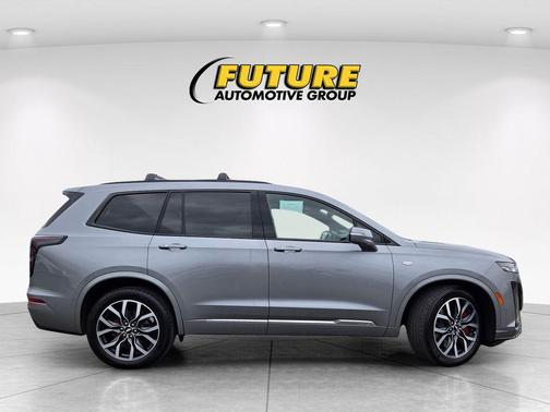 2024 Cadillac XT6 Sport AWD