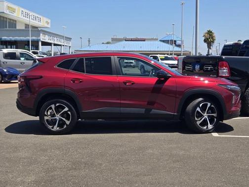 2025 Chevrolet Trax FWD 1RS