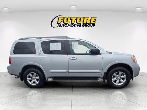 Brilliant Silver 2015 Nissan Armada SV