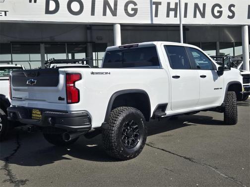 2026 Chevrolet Silverado 2500 ZR2