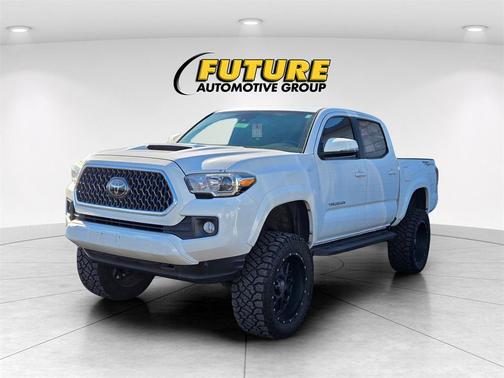 2018 Toyota Tacoma TRD Sport