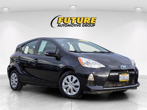 2013 Toyota Prius c Two