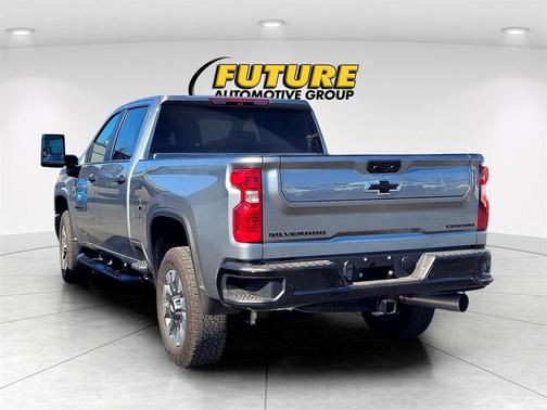 2024 Chevrolet Silverado 2500 Custom
