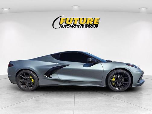 2024 Chevrolet Corvette Stingray w/2LT
