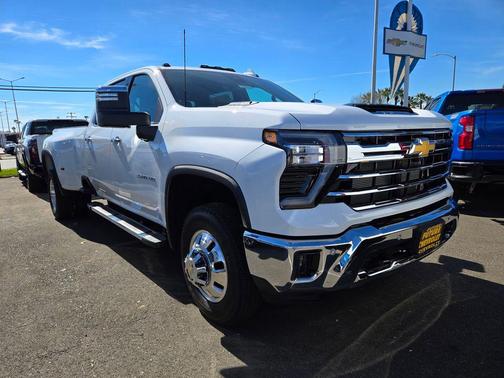 2026 Chevrolet Silverado 3500 LTZ