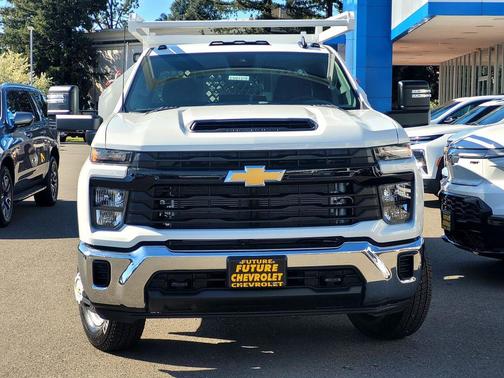 Summit White 2026 Chevrolet Silverado 3500 WT