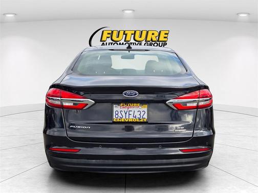 2020 Ford Fusion Hybrid SE