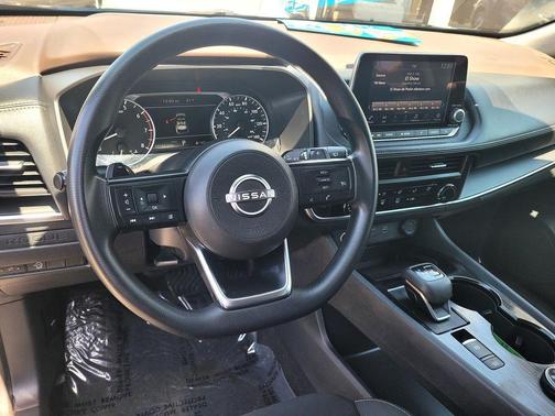 Super Black 2023 Nissan Rogue S