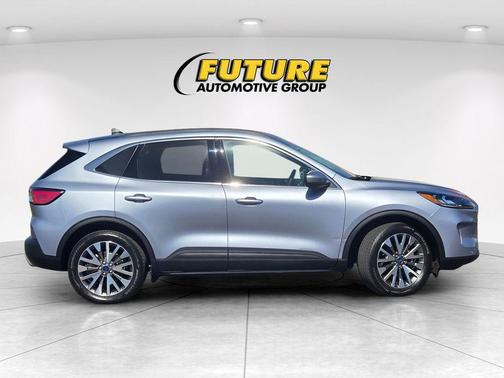 Iced Blue Silver Metallic 2022 Ford Escape Titanium