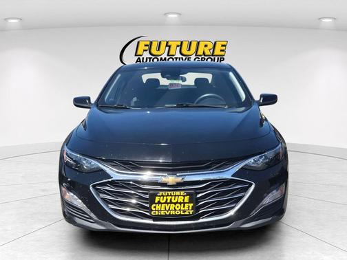 Black Metallic 2023 Chevrolet Malibu FWD 1LT