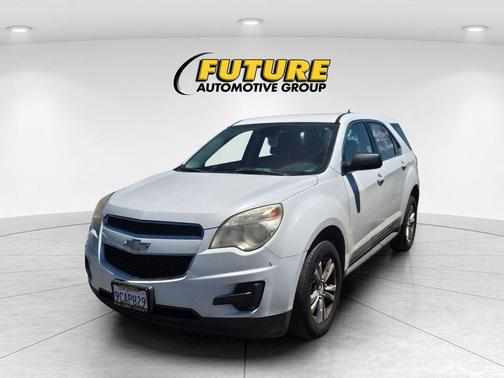 Summit White 2013 Chevrolet Equinox LS