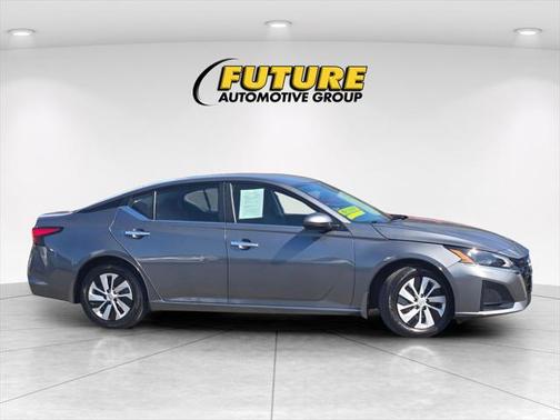 2023 Nissan Altima S FWD