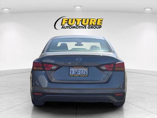 2023 Nissan Altima S FWD