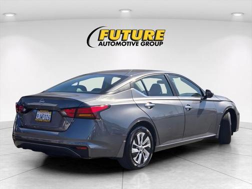 2023 Nissan Altima S FWD
