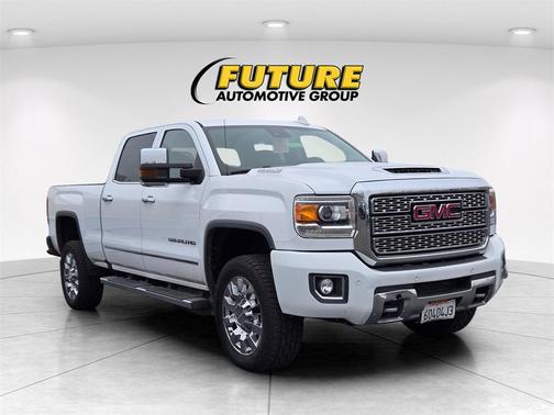 2019 GMC Sierra 2500 Denali