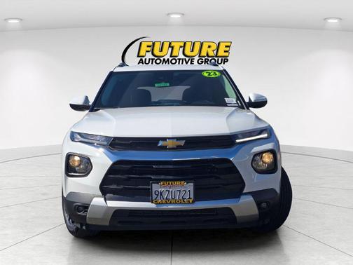 Summit White 2023 Chevrolet Trailblazer LT