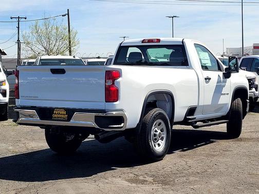 Summit White 2026 Chevrolet Silverado 2500 WT
