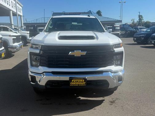 2025 Chevrolet Silverado 2500 WT