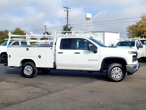 2026 Chevrolet Silverado 2500 WT