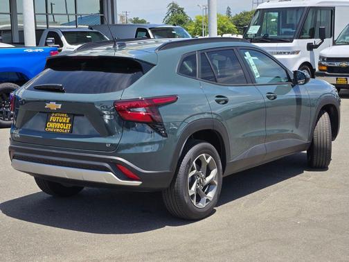 Gray 2026 Chevrolet Trax LT