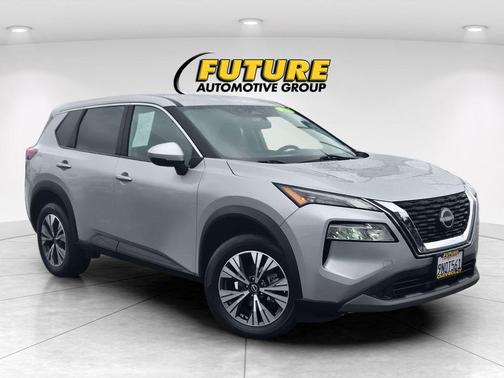 Brilliant Silver Metallic 2022 Nissan Rogue SV