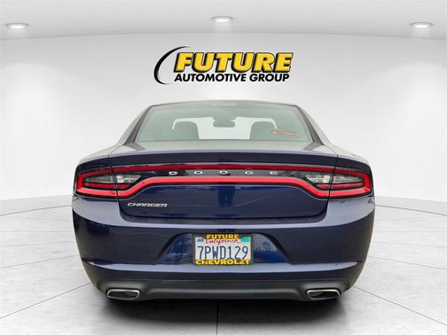 2015 Dodge Charger SE