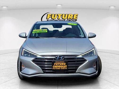 2019 Hyundai ELANTRA Limited