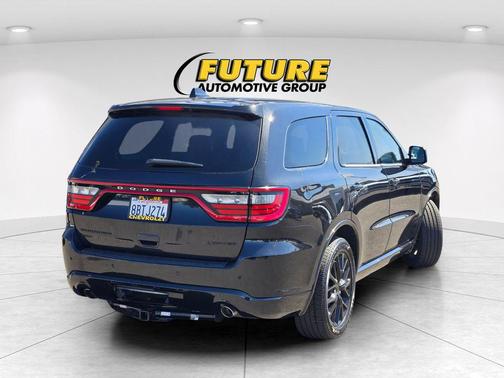 Brilliant Black Crystal Pearlcoat 2016 Dodge Durango Limited