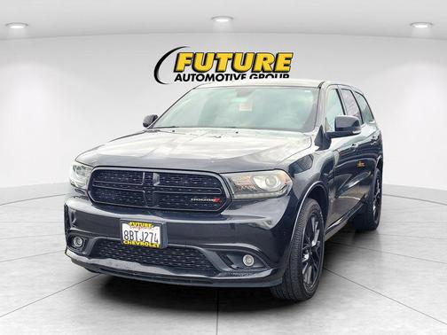 Brilliant Black Crystal Pearlcoat 2016 Dodge Durango Limited