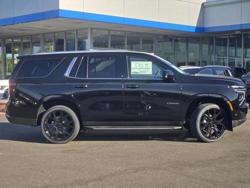 2025 Chevrolet Tahoe LS