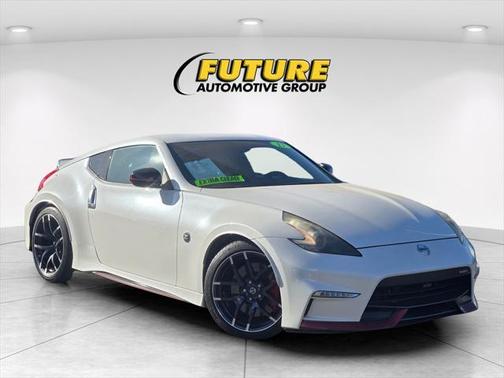 2017 Nissan 370Z NISMO