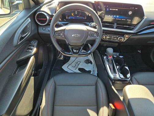 2026 Chevrolet Trax FWD 2RS