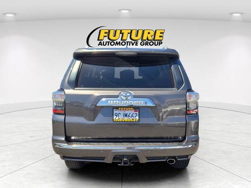 Magnetic Gray Metallic 2018 Toyota 4Runner Limited