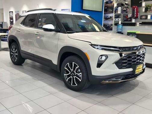 White Sands 2026 Chevrolet Trailblazer ACTIV