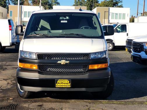 2025 Chevrolet Express 2500 RWD 2500 Regular Wheelbase WT
