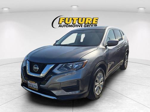 Gun Metallic 2018 Nissan Rogue S