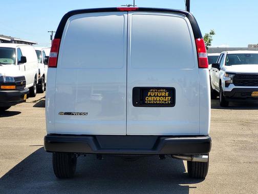 Summit White 2026 Chevrolet Express 2500 Work Van
