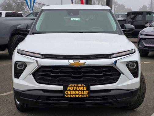 Summit White 2026 Chevrolet Trailblazer LS