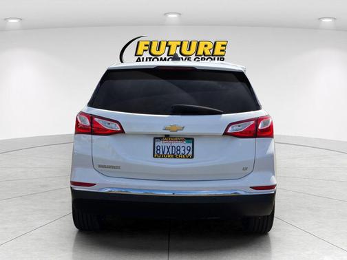 Summit White 2021 Chevrolet Equinox 1LT