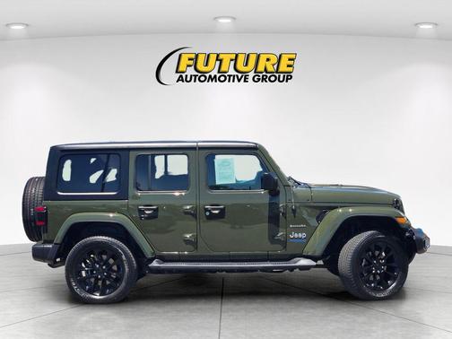 Sarge Green Clearcoat 2022 Jeep Wrangler Unlimited 4xe Sahara