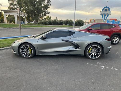 2023 Chevrolet Corvette Stingray w/1LT