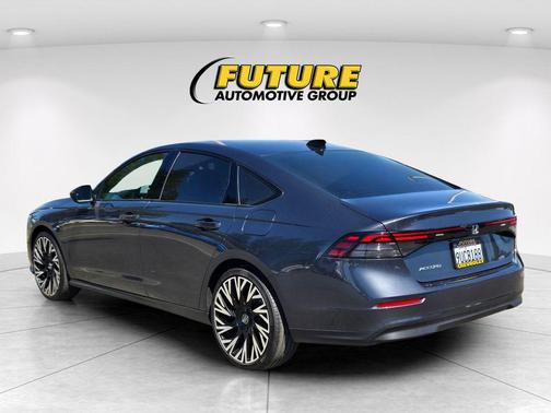 Gray 2025 Honda Accord SE