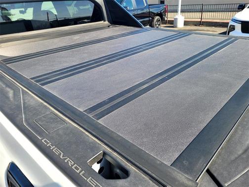 2025 Chevrolet Silverado EV RST