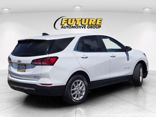 Summit White 2022 Chevrolet Equinox 1LT