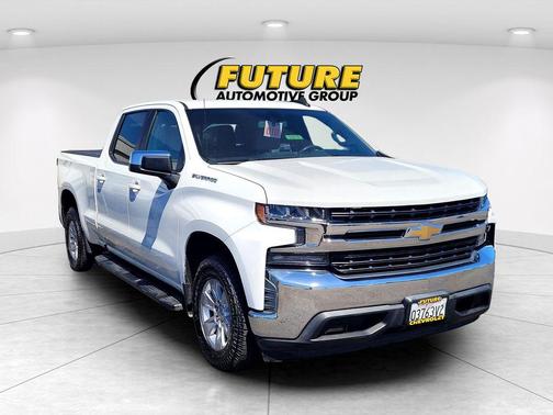 Summit White 2019 Chevrolet Silverado 1500 LT