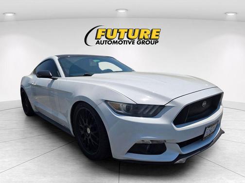 Oxford White 2015 Ford Mustang EcoBoost Premium
