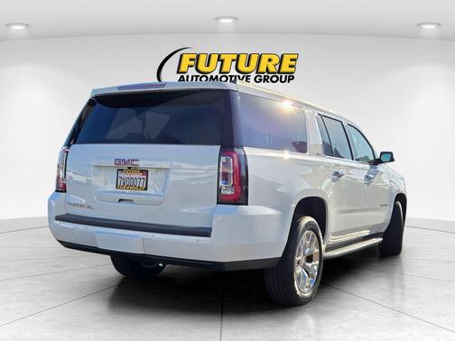 2016 GMC Yukon XL SLE