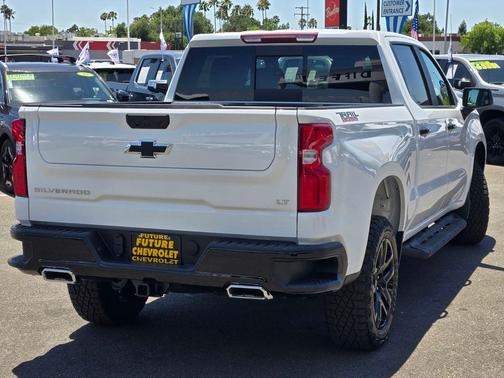 Summit White 2026 Chevrolet Silverado 1500 LT Trail Boss