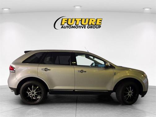 2014 Lincoln MKX Base