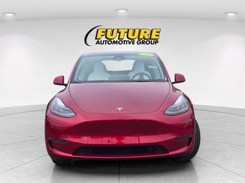 2024 Tesla Model Y Base